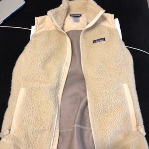 Patagonia Synchilla Vest- cream/tan
